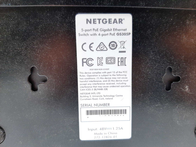 Netgear GS305P 5-Port Gigabit Ethernet 4-Port PoE Switch +