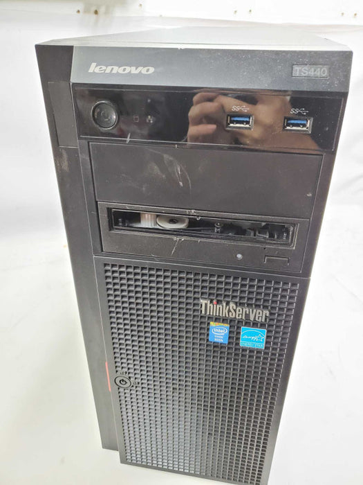 Lenovo ThinkServer TS440 Xeon E3-1225v3 @3.2GHz 4GB DDR3 No HDD No GPU No RAID )