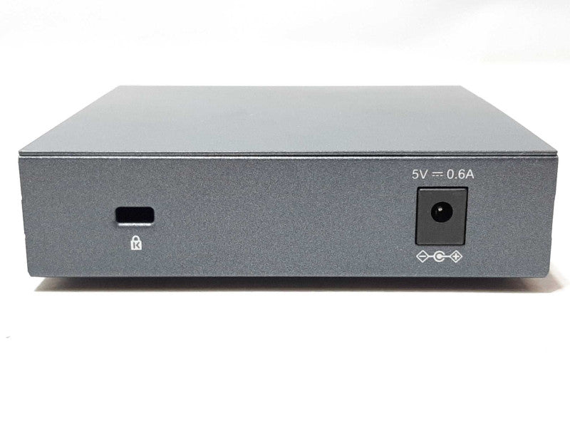 TP-Link TL-SG105 5-Port Gigabit Desktop Switch +