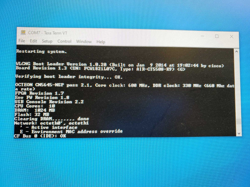 Cisco 5500 Series 5508 AIR-CT5508-K9 Wireless Controller  )