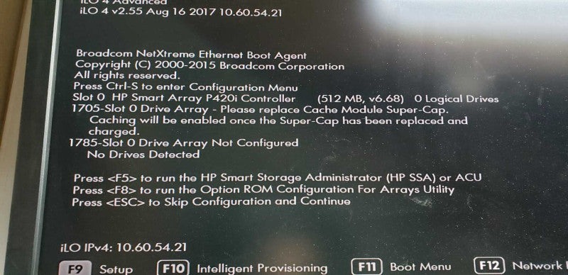 HP Proliant ML350p Gen 8 Xeon E5-2620 @ 2.00ghz / 8gb ram / Ultrium LTO-4 #