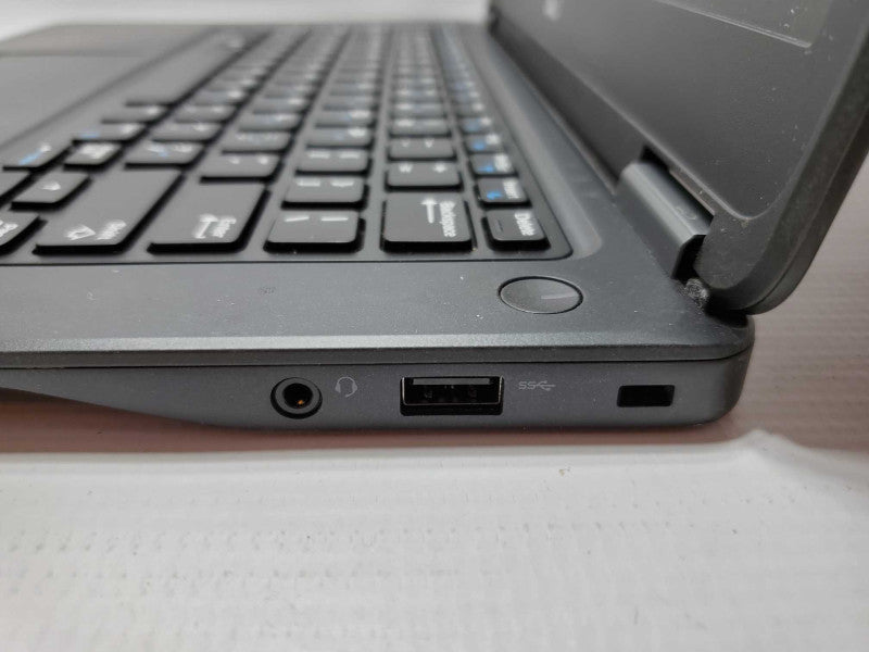 Dell Latitude E7450 Core i5-5300U @ 2.3 GHz 8GB Ram 250GB SSD (