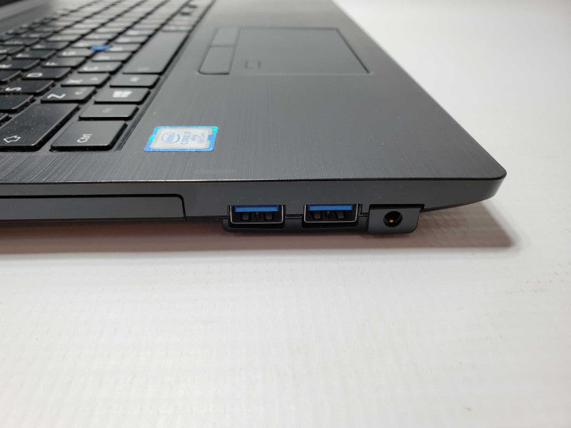 Toshiba Tecra A50-E Core i7-8650U @ 1.9 GHz 16GB DDR4 250GB SSD (