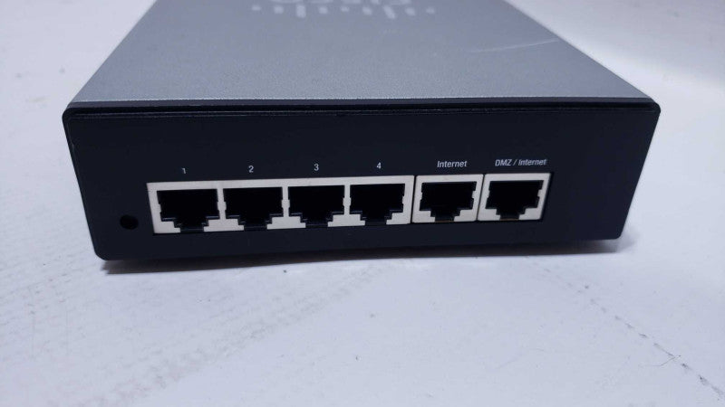 Cisco RV042G Dual Gigabit WAN VPN Small Business Router [