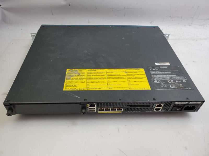 Cisco ASA 5510  Adaptive Security Appliance with a base license. )