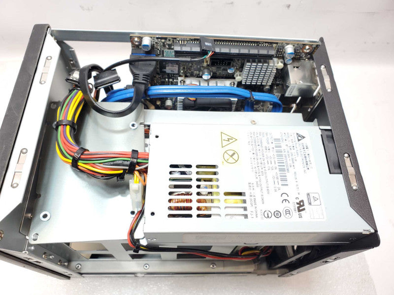 Datto S3B3000 WS, Xeon D-1521 2.4GHz, 16GB DDR4, 4x HDD Trays, No HDD _