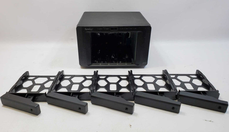 Synology DS1515+ 5 Bay NAS Disk Station *AS IS* (