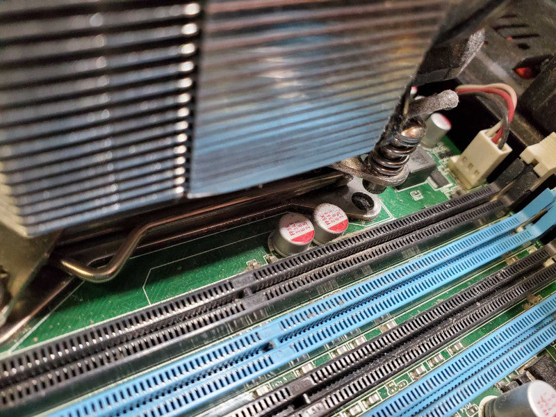 Custom PC ASUS Z9PE-D16 Barebone Xeon E5-2650 for parts or repair )