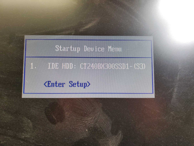 Lenovo Thinkstation S20 Xeon E5645 @2.4GHz 4GB RAM 240GB SSD Quadro 600 )