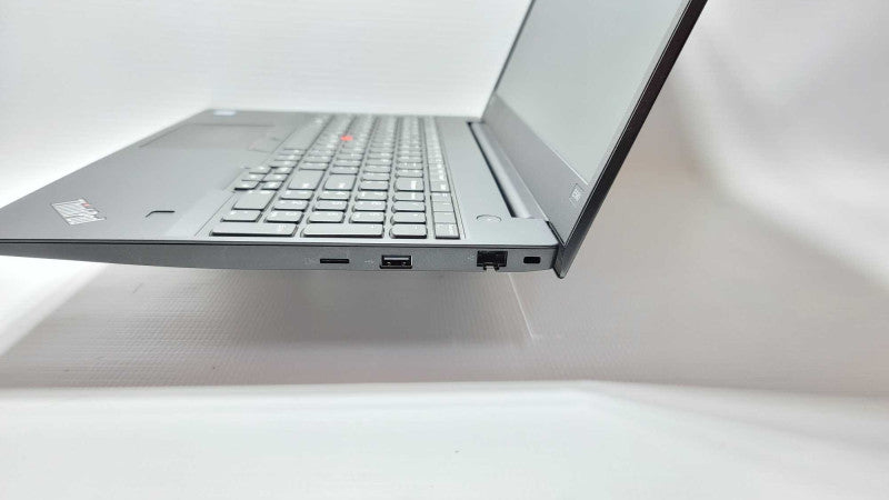 Lenovo E580 with i5-8250U CPU 8GB RAM & 256GB SSD Storage  -