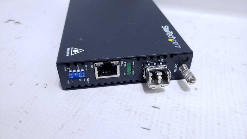 StarTech.com Gigabit Ethernet Copper-to-Fiber Media Converter - SM LC [