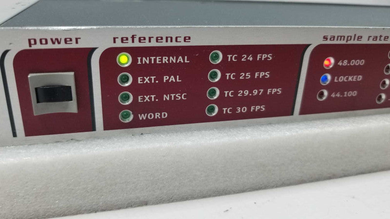 Rosendahl Nanosyncs DDS Audio Clock and Video Sync Reference Generator ~