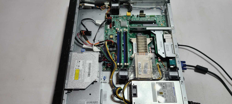 Lenovo ThinkServer RS140 Xeon E3-1246 V3 3.5GHz 8GB RAM NO HDD 1xPSU $