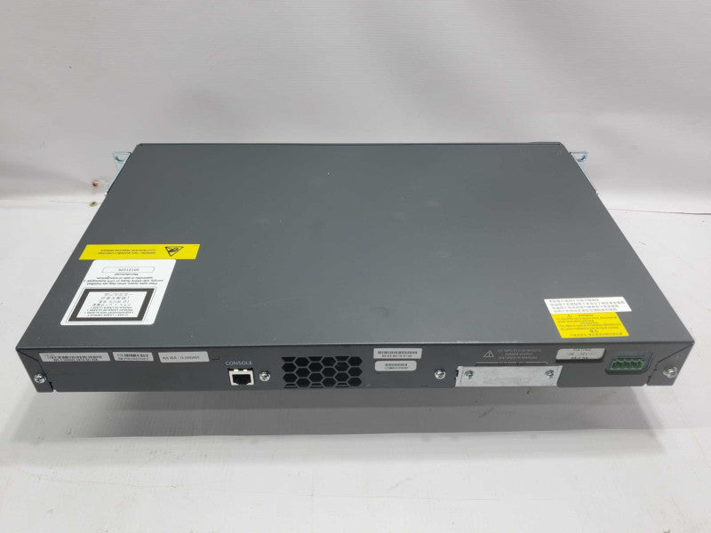 CISCO WS-C3560v2-24TS-SD DC-24 |