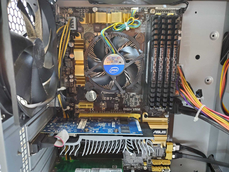 Custom PC Asus Z87-C Core i5-4670@3.4 GHz 16GB Ram No HDD Nvidia GT610 2GB 80+ +QTY- (