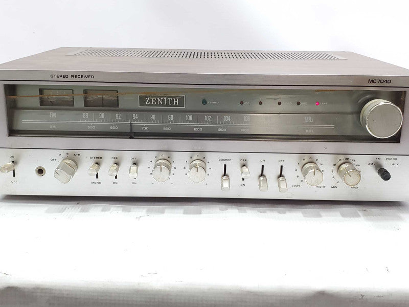 Zenith MC7040 AM/FM Stereo Receiver |