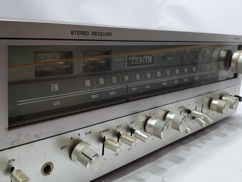 Zenith MC7040 AM/FM Stereo Receiver |