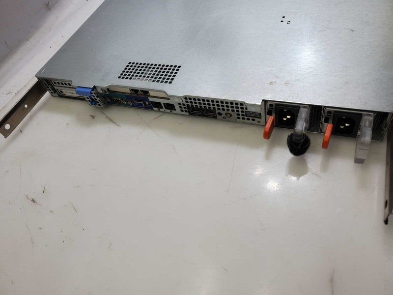 Dell PowerEdge R420 2x Xeon E5-2470 0 @2.30GHz 64GB DDR3 PERC H710 Mini )