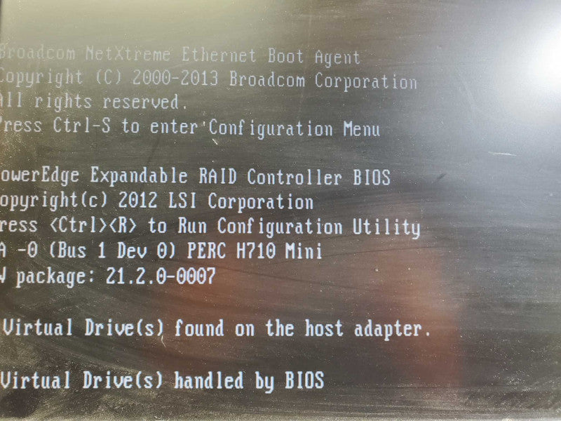 Dell PowerEdge R420 2x Xeon E5-2470 0 @2.30GHz 64GB DDR3 PERC H710 Mini )