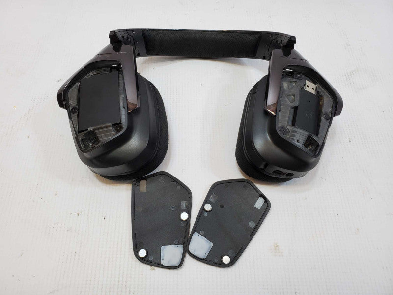 Logitech G933 Wireless 2.4GHz Bluetooth Headband Gaming Headset (