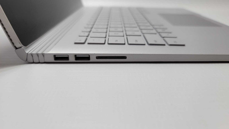 Microsoft Surface Book with i5-6300U CPU 8GB RAM & 256GB Storage READ -