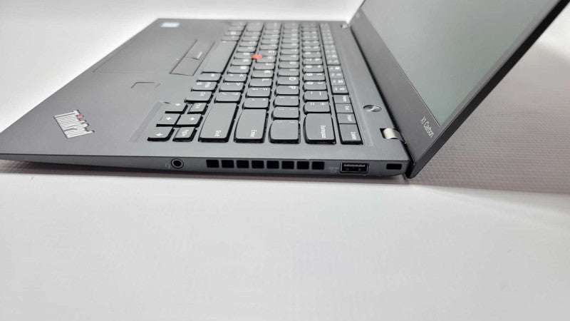 Lenovo X1 Carbon 5th gen with i7-7500U 8GB RAM & 256GB SSD Storage  -