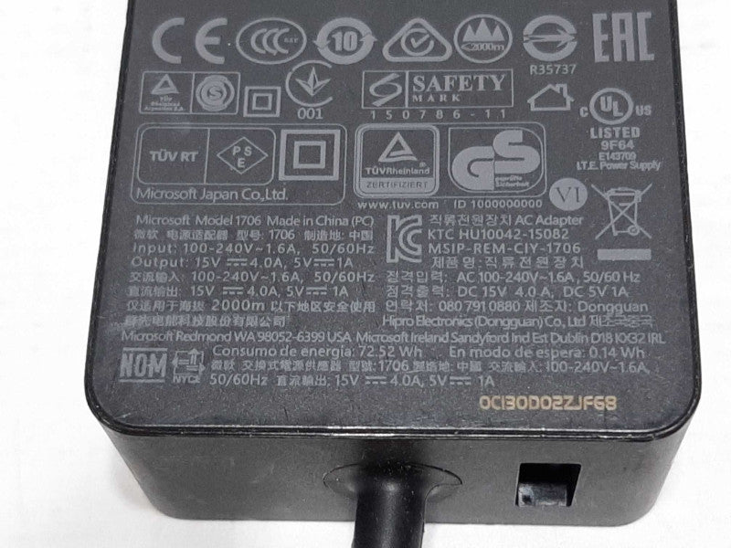 Microsoft 1706 AC Adapter IN:100-240V 1.6A / OUT: 15V 4.0A - 5V 1A +