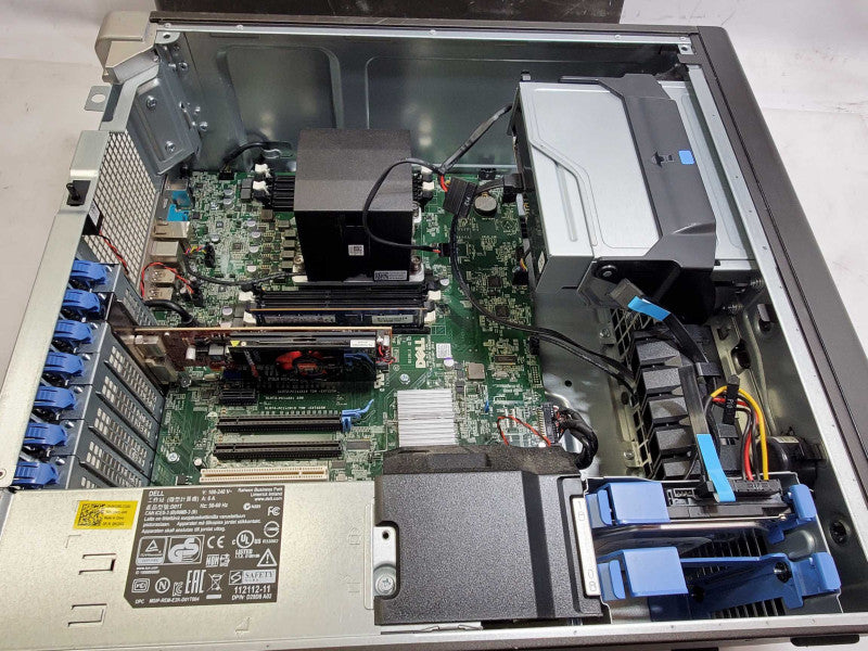 Dell Precision T3610 Xeon E5-1607 v2 @3.0GHz 8GB DDR3 Firepro v3900 250G HDD )
