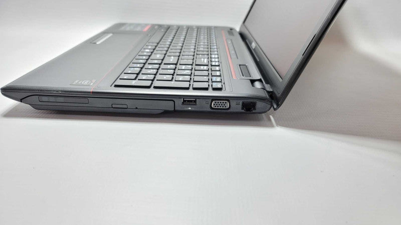 MSI GP60 2PE Leopard Gaming Laptop with i7-4710HQ CPU 16GB RAM & 512GB SSD -