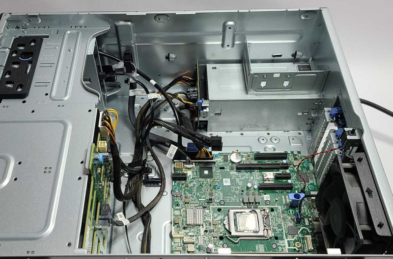 Dell PowerEdge T330 Xeon E3-1225 V5 3.33GHz NO RAM NO RAID NO HDD NO PSU $