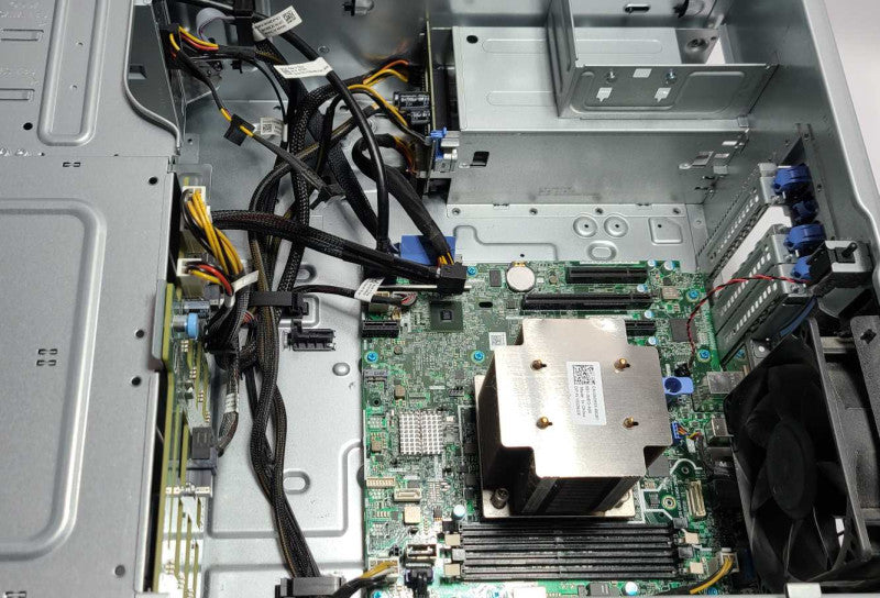 Dell PowerEdge T330 Xeon E3-1225 V5 3.33GHz NO RAM NO RAID NO HDD NO PSU $