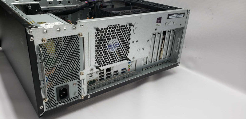 Lenovo S30 Xeon E5-1607 V2 @ 3.00ghz / 8gb ram / Quadro K620 GPU #