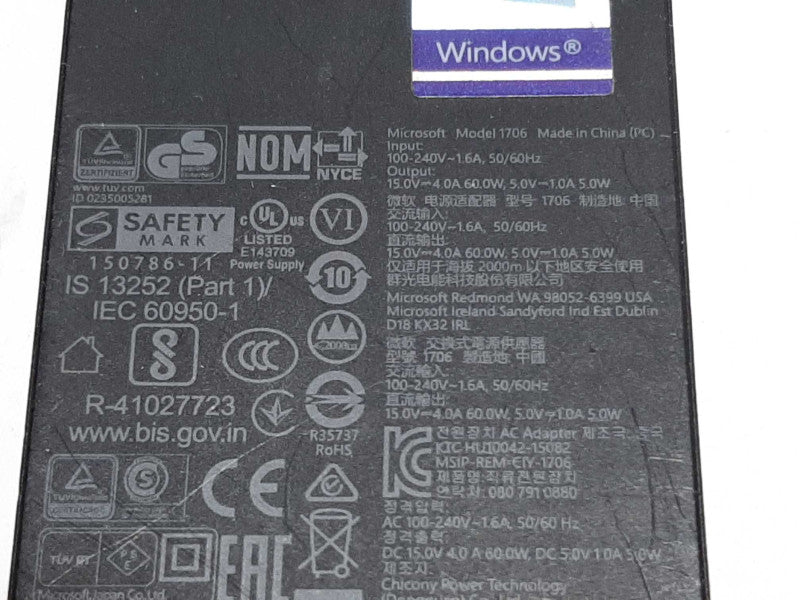 Microsoft 1800 AC Adapter IN:100-240V 1.6A / OUT: 15V 2.58A - 5V 1A +