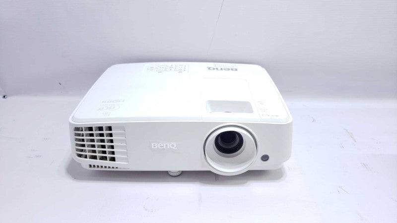 BenQ MX525 XGA Eco-Friendly DLP Projector 3300 Lumens 3D Ready [