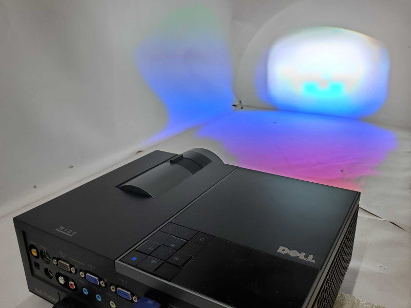Dell 4310WX Projector, Unknown Lamp Hours (AS-IS) |