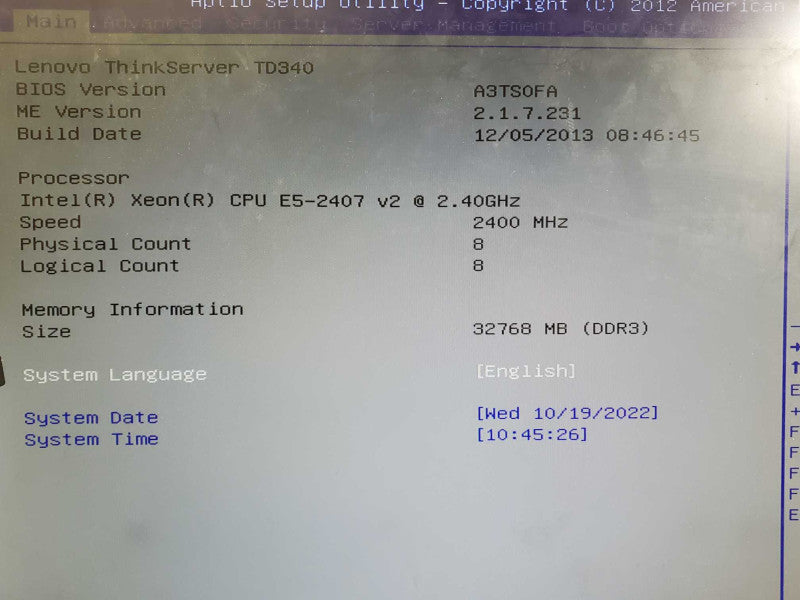 Lenovo ThinkServer TD340 2x Xeon  E5-2407 v2@2.4GHz 32GB RAM 1TB Mega LSI )