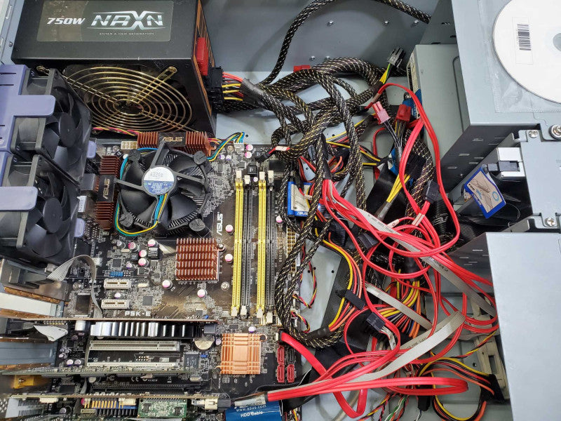Custom PC Core 2 DUO E8200 @2.66GHz ASR3805/128M Barebone No Ram/HDD for parts )