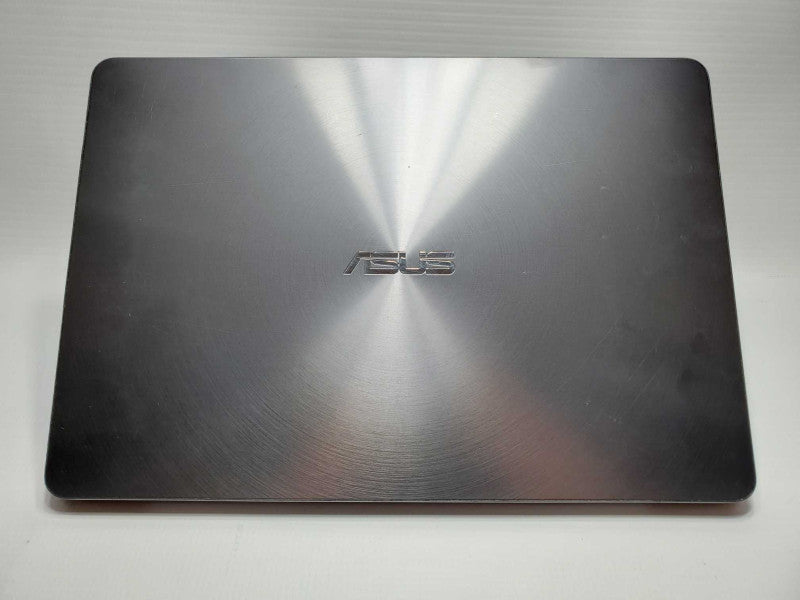 Asus Zenbook UX430U Core i5-8250U @ 1.6 GHz 8GB DDR4 250GB SSD (