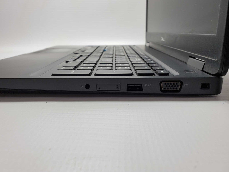 Dell Latitude 5590 Core i5-8250U @ 1.60GHz 8GB Ram 250GB SSD (