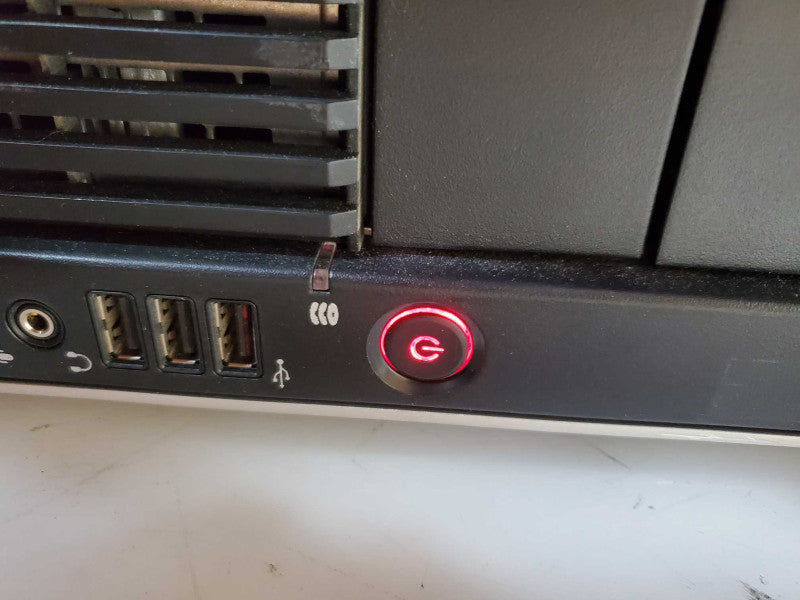 HP Z800 Workstation with Xeon E5620 @2.4GHz Barebones No RAM/HDD/fans )
