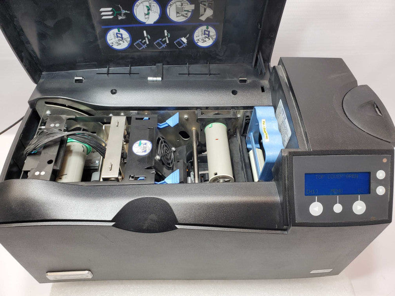 Fargo Direct to Card 550 ID Card Printer Model 091800, Powers on, AS-IS, Read _