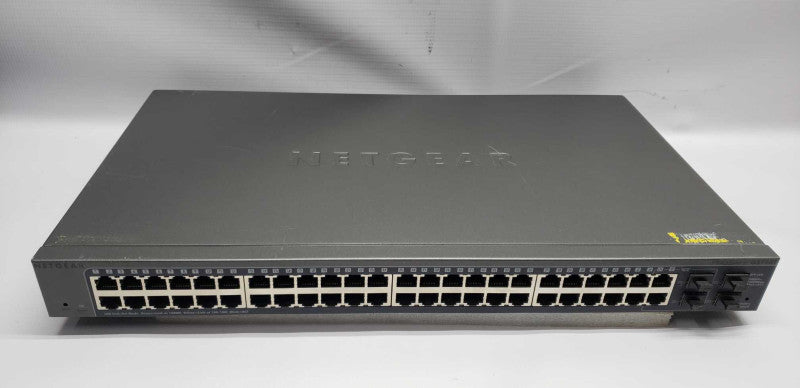 Netgear GS728T V4 48x port gigabit switch 4x sfp gigabit port / reset default #