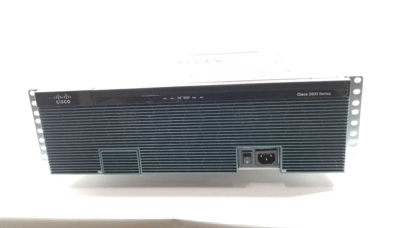 Cisco 3945 Router C3900-SPE150/K9, 4x vwic3-4mft-t1/e1, 1xPSU ipbaseK9 1 ~