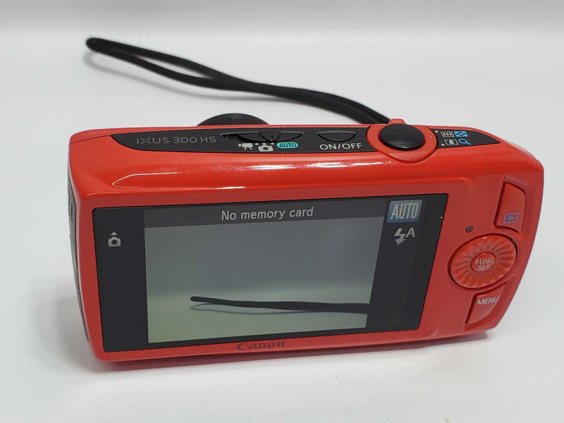 CANON IXUS 300 HS 10.0MP Digital Camera |