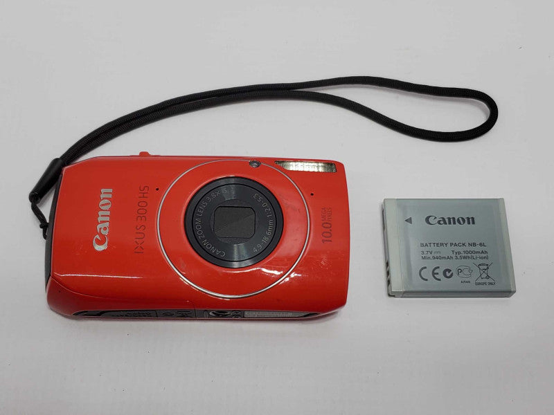 CANON IXUS 300 HS 10.0MP Digital Camera |