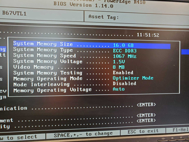 Dell PowerEdge R410 2x Xeon E5520 @ 2.2GHz 16GB Ram 4x 3.5\\" No HDD No RAID (