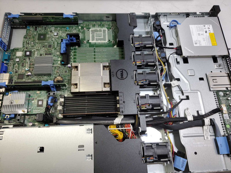 Dell PowerEdge R320 E5-2403 @1.8GHz 4GB DDR3 PERC H310Mini 2xPSU )