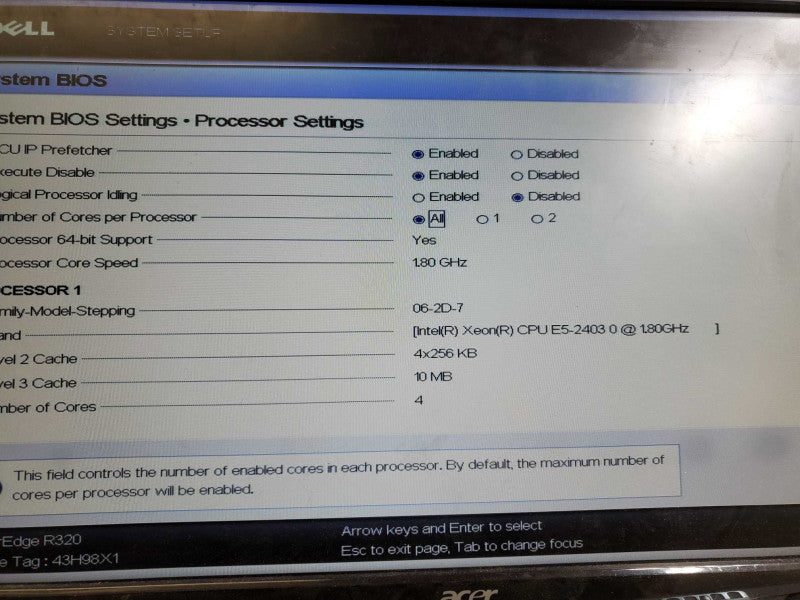 Dell PowerEdge R320 E5-2403 @1.8GHz 4GB DDR3 PERC H310Mini 2xPSU )