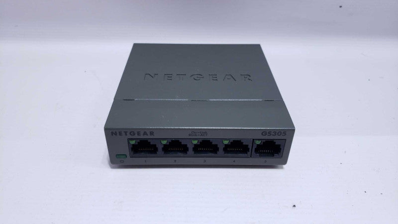 Netgear 5-Port Gigabit Ethernet Unmanaged Switch (Gs305) Desktop Quiet Fanles [