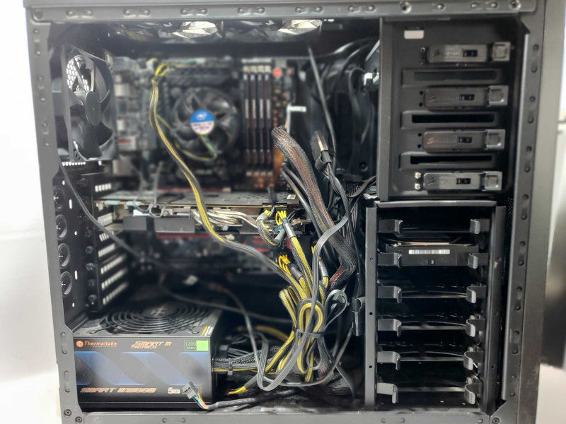 Custom/Asus PC, CoreI7-4770 3.4GHz, 32GB RAM, 2TB HDD, GTX 670, 1200W PSU _